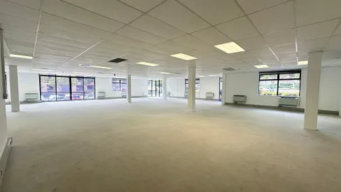 Plattekloof Office Park, 1 Bloulelie Street, Parow